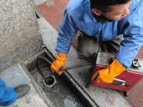 西林疏通下水道